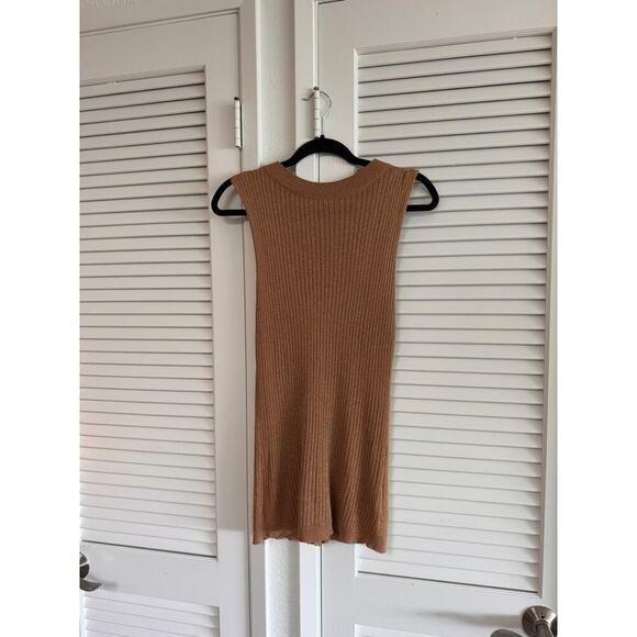 Brave Soul Gold Tank - Picture 1 of 5